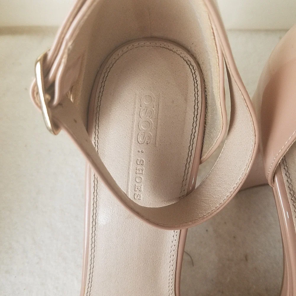 Asos Nude Patent Platform Chunky Heel Ankle Strap Sandals‎ Women's 9